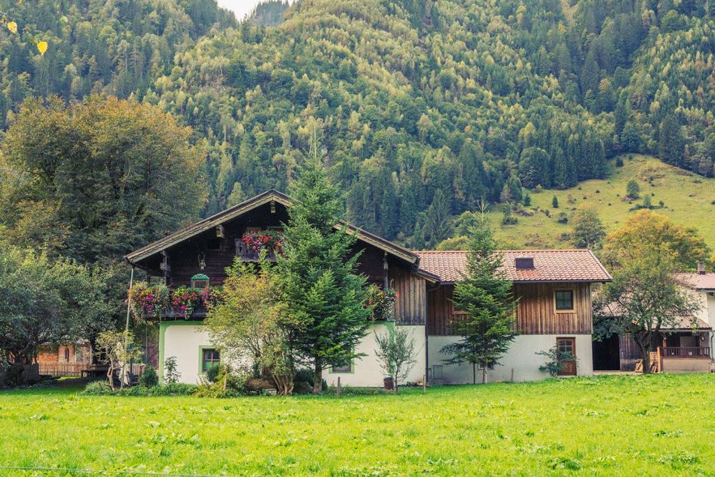 Вилла Hirzbachgut Fusch an der Grossglocknerstrasse Экстерьер фото